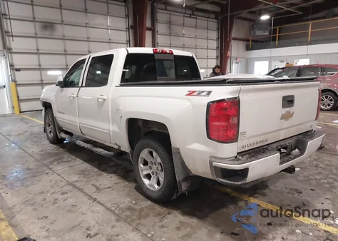 2016 Chevrolet Silverado 1500 2Lt z USA, uszkodzony, nr VIN 3GCUKREC0GG274615